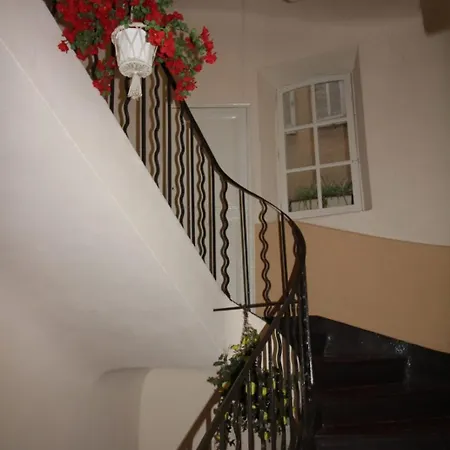 1-bedroom Just 5 Minutes Away From The Congress Center And The Beaches *